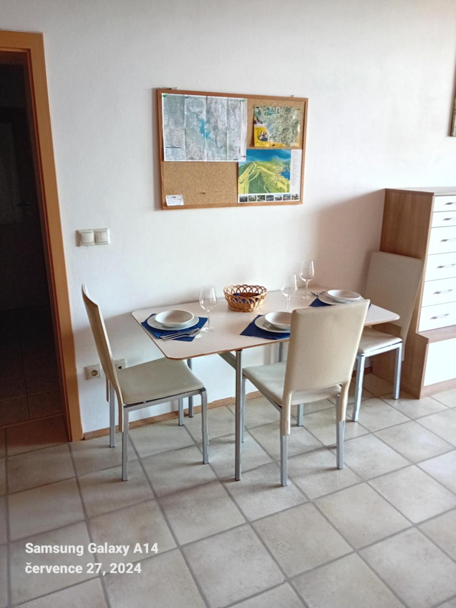 Apartmán Lipno Doky A12 Apparment Lipno nad Vltavou Exteriér fotografie