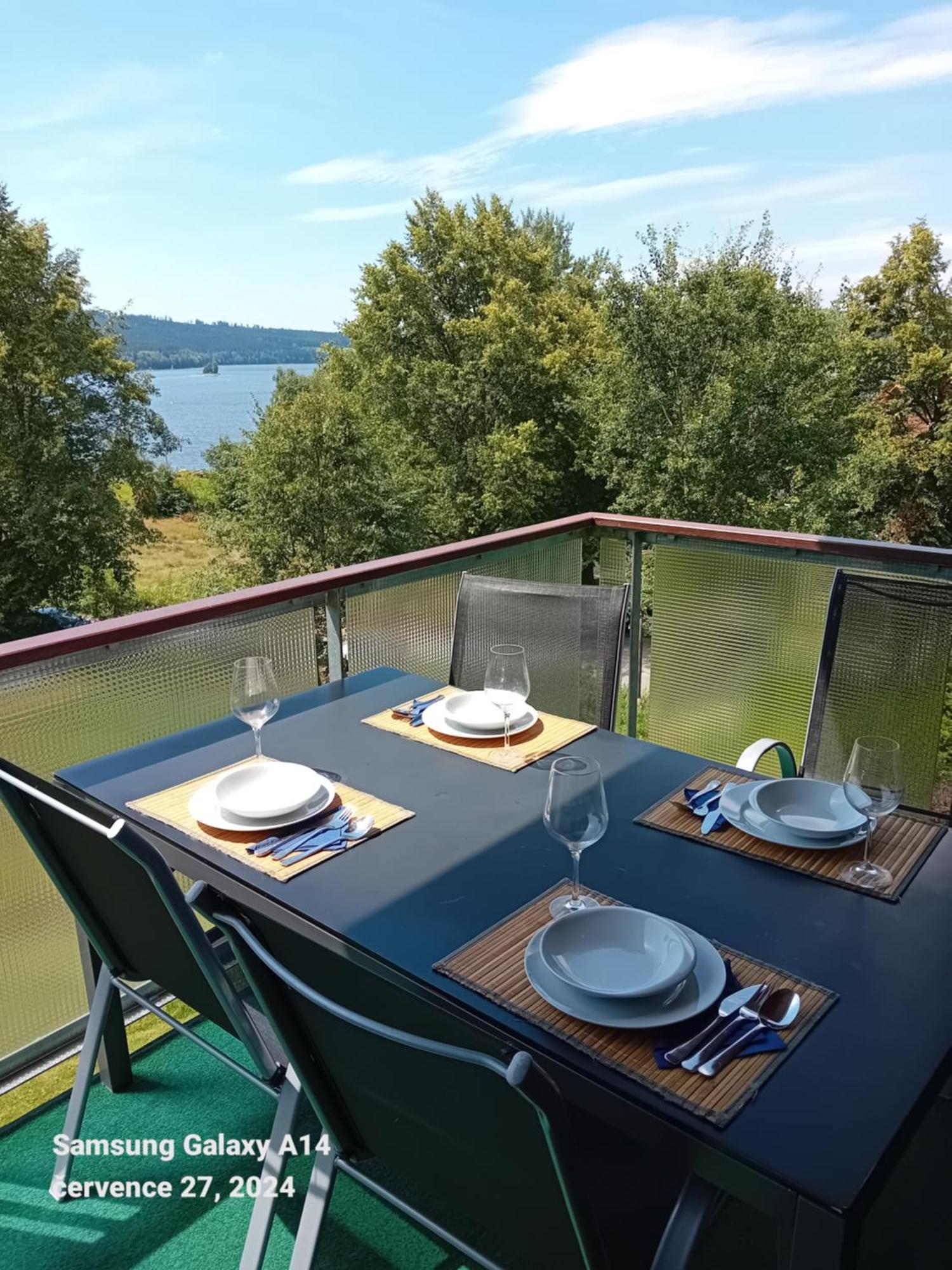 Apartmán Lipno Doky A12 Apparment Lipno nad Vltavou Exteriér fotografie